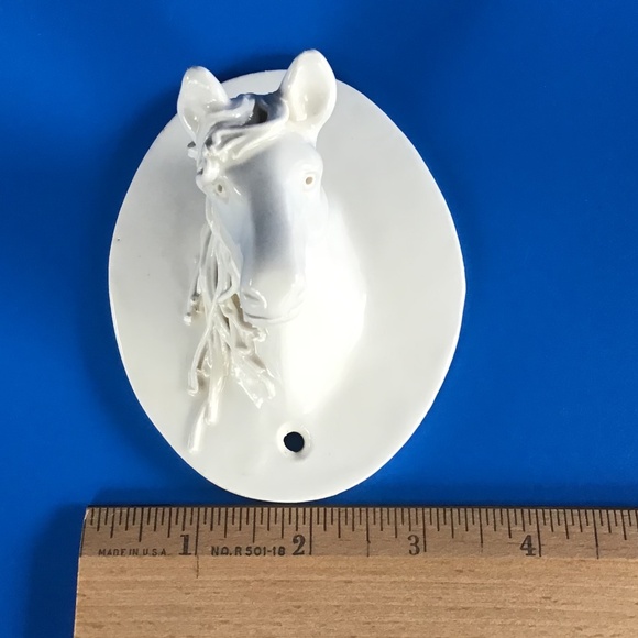 Vintage Horse Ceramic Wall Mount Hook Decor Handcrafted Signed 1992 - Picture 4 of 12